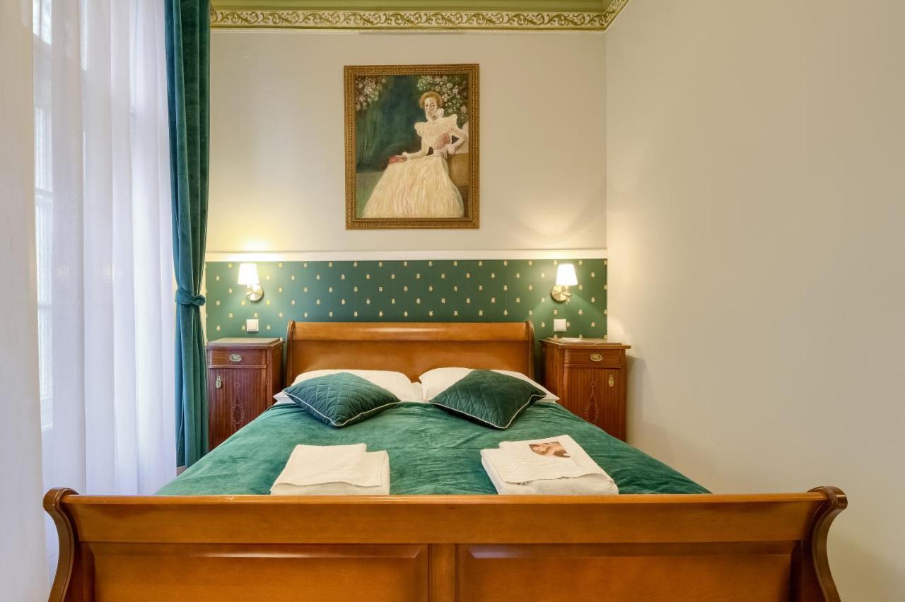 Apartment,967083634:JPEG